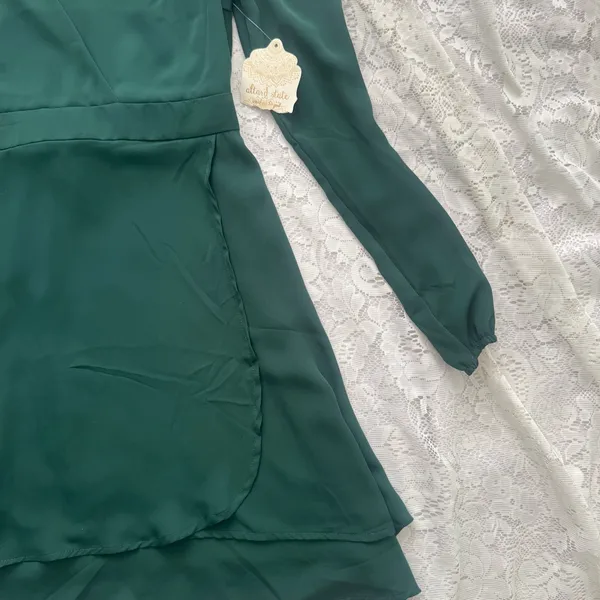 NWT Hunter Green Altar’d State Dress Size Large A-Line V-Neck Style - Image 4