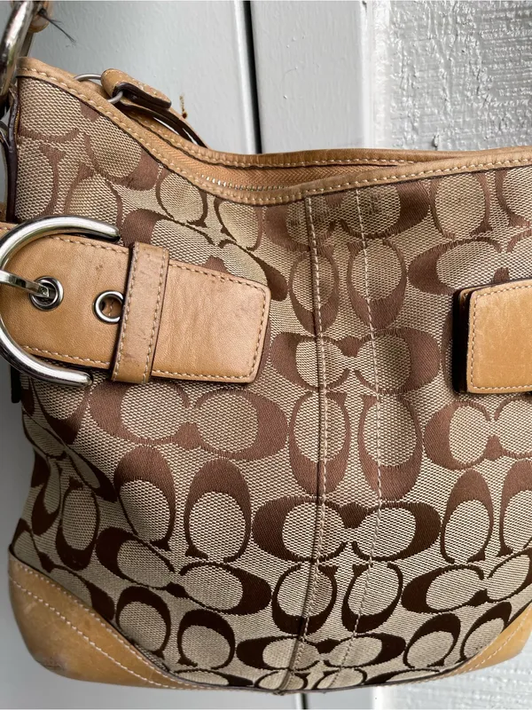 Coach Signature Canvas and Leather Soho 3574 shoulder purse - Image 8