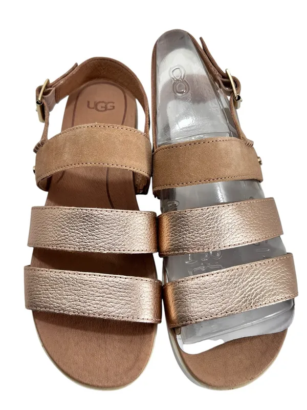 Ugg Women’s Braelynn Metallic Sandal - Image 3