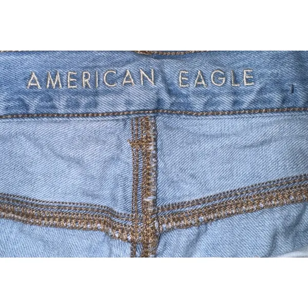 American Eagle High Rise‎ Baggy Shorts Size 26 Distressed Light Wash Spring Mom - Image 10