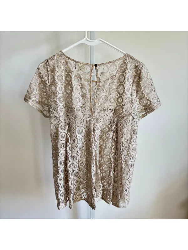 Anthropologie Akemi + Kin EUC Women's Lyra Lace Metallic Top (missing cami) S - Image 4