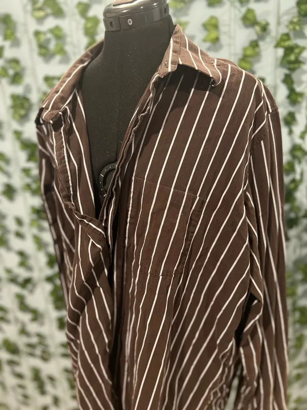 Men’s J. Ferrar Button Down - Image 4