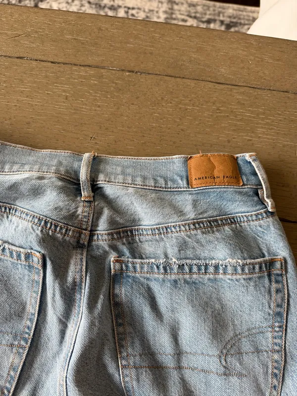 American Eagle Jeans - Image 5