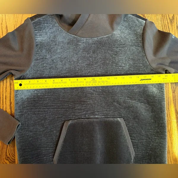 ALO Yoga Luxe Long Sleeve Block Party Hoodie – Soft Velour XS Raisin Purple - Image 10