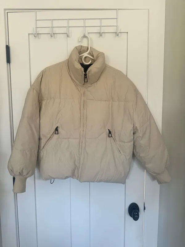 Amazon Puffer Jacket Cropped - Image 5