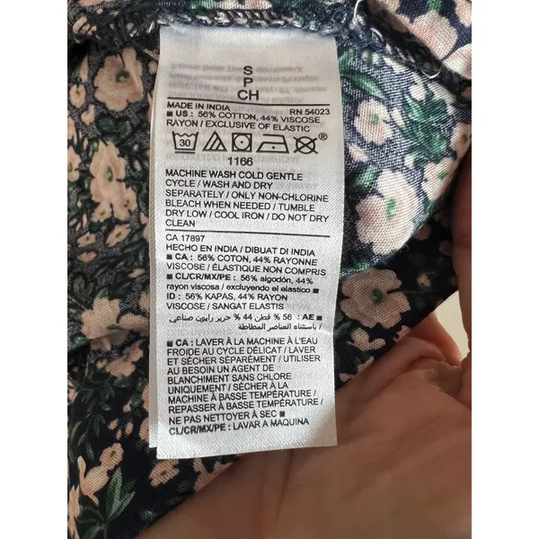 Old Navy Dress Women Small Black Floral Puff Sleeve‎ Smocked Mini Fit & Flare - Image 6