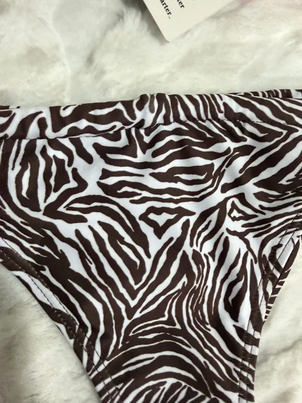 Kins By Carter Safari Barbie 2 Piece Swimsuit Set Size M. - Image 8