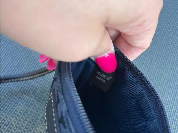 Navy coach wristlet spring, summer, wallet, purse, casual‎ little leather brown - Image 8