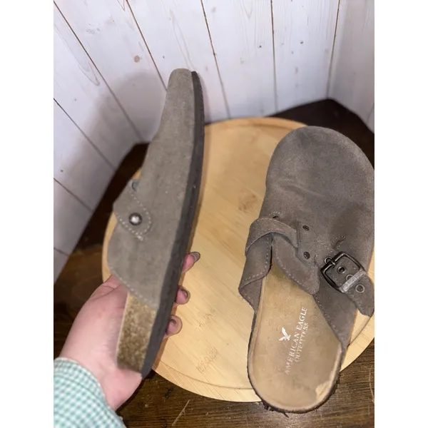 american eagle slip in clogs‎ Buckle Size 7 Suede - Image 10