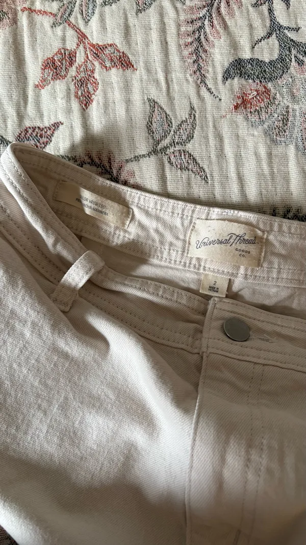 Universal Threads Target Sailor Wide-Leg Viral Jeans - Image 2