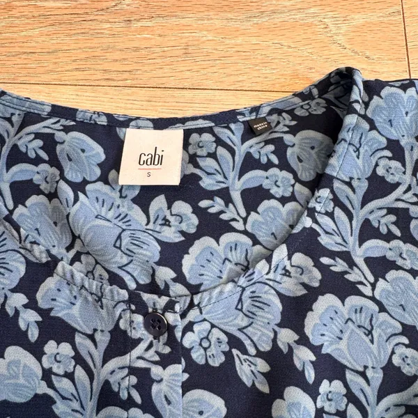 Cabi‎ Java Blue Floral Drawstring Waist Midi Dress Size Small S Sleeveless - Image 4