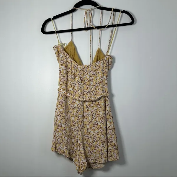 Abercrombie & Fitch Women’s Yellow Floral Halter Shorts Romper Size XS - Image 4