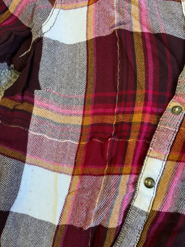 Maurice’s Flannel - Image 2