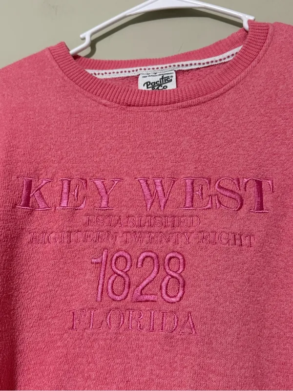 Pacific & Co. size medium pullover sweater Key West Florida coral salmon color - Image 4