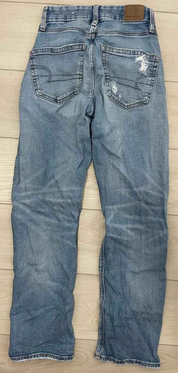 American Eagle Outfitters Curvy Straight Jeans - Image 2