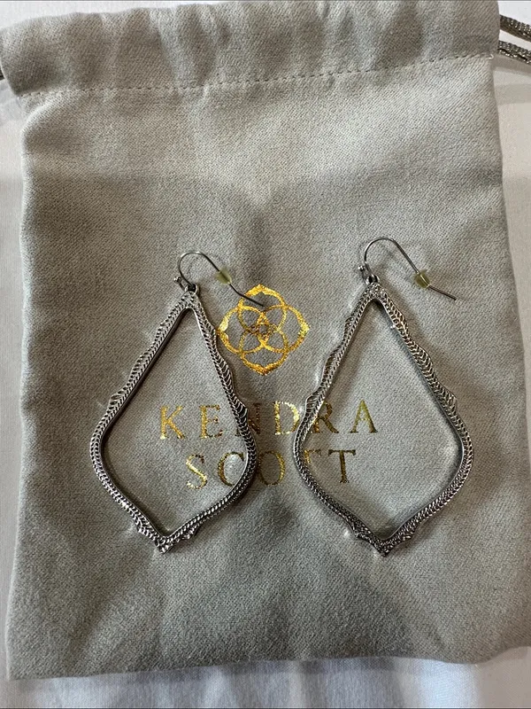 Kendra Scott “Sophee Drop” Silver Open Teardrop Filigree Earrings - Image 3