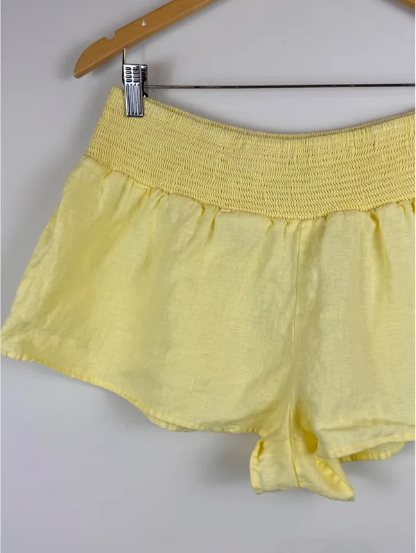 Aritzia Sunday Best Rivette Linen Shorts Lemonade Yellow 100% Linen Medium - Image 11