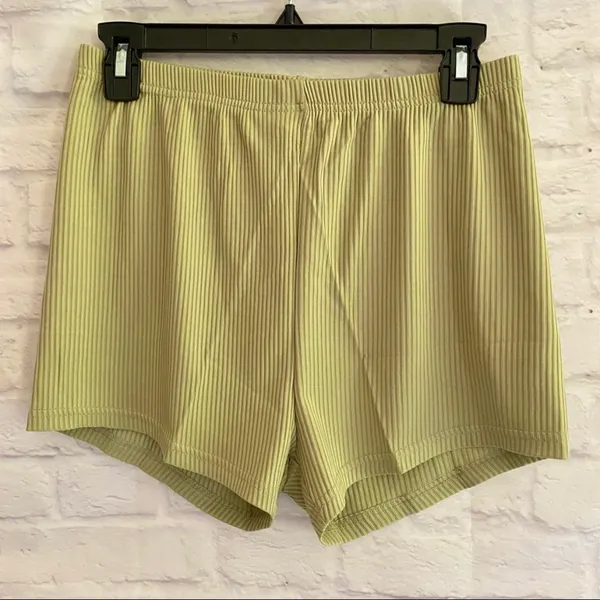 Boutique NEW Ribbed Lounge Set - Image 4