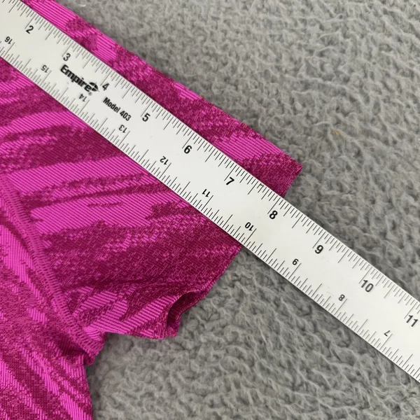 Lululemon Swiftly Tech Short Sleeve Shirt Mesh Camo Pow Pink‎ Athletic Women's 2 - Image 7