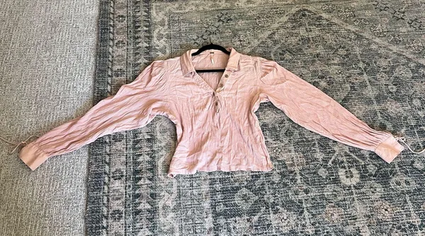 Free people gauze light pink pastel button down blouse M - Image 9
