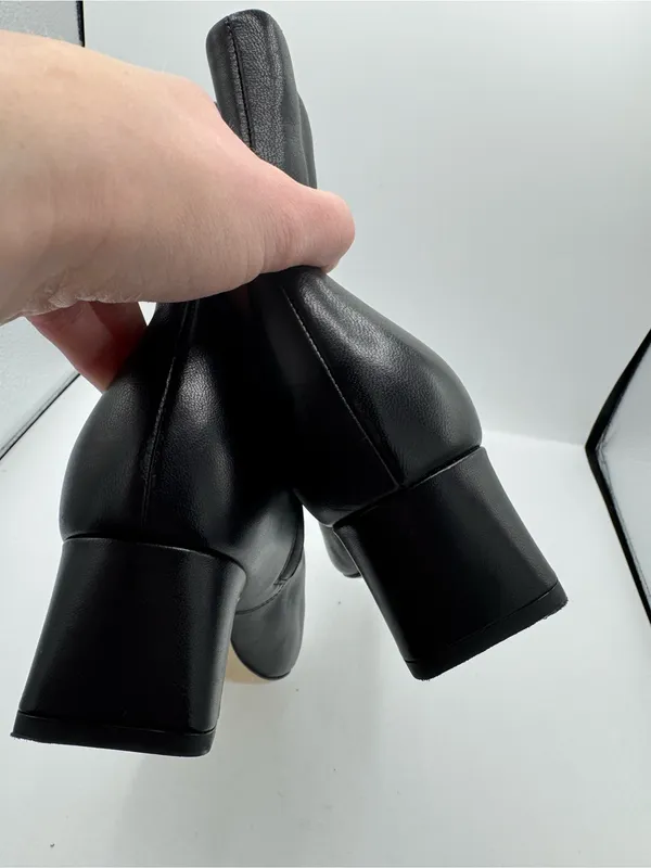 Vince Black Leather Hailey Ankle Bootie Boot square toe minimalist modern size 8 - Image 3