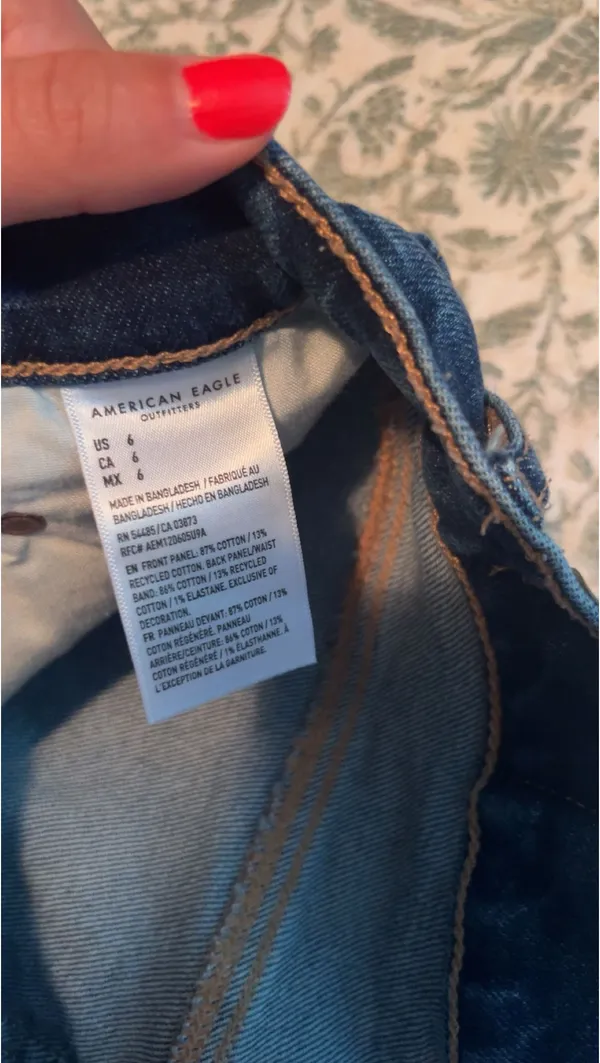American Eagle Shorts - Image 4