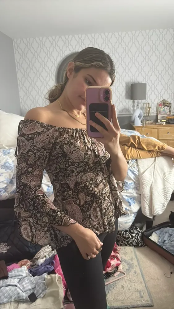 Vintage Savannah Off-The-Shoulder Top - Image 4