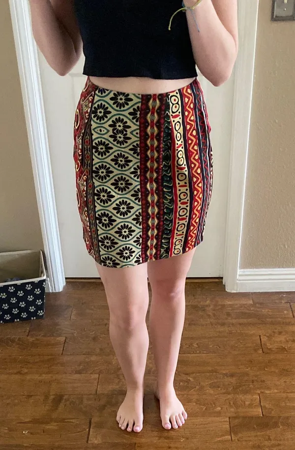 SheIn Patterned Mini Skirt - Image 2