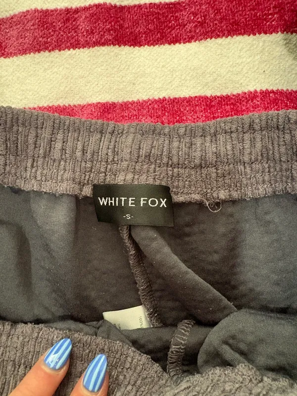 White Fox Set - Image 4