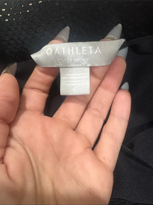 Athleta Black Crest Skort with Subtle Logo Label - Image 5