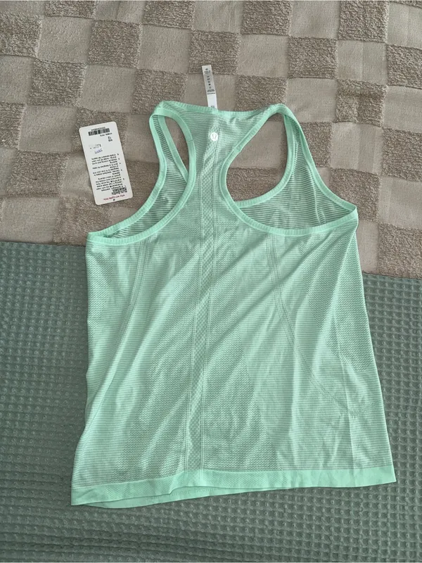 NWT Lululemon Run: Swiftly Racerback‎ size 12 - Image 6