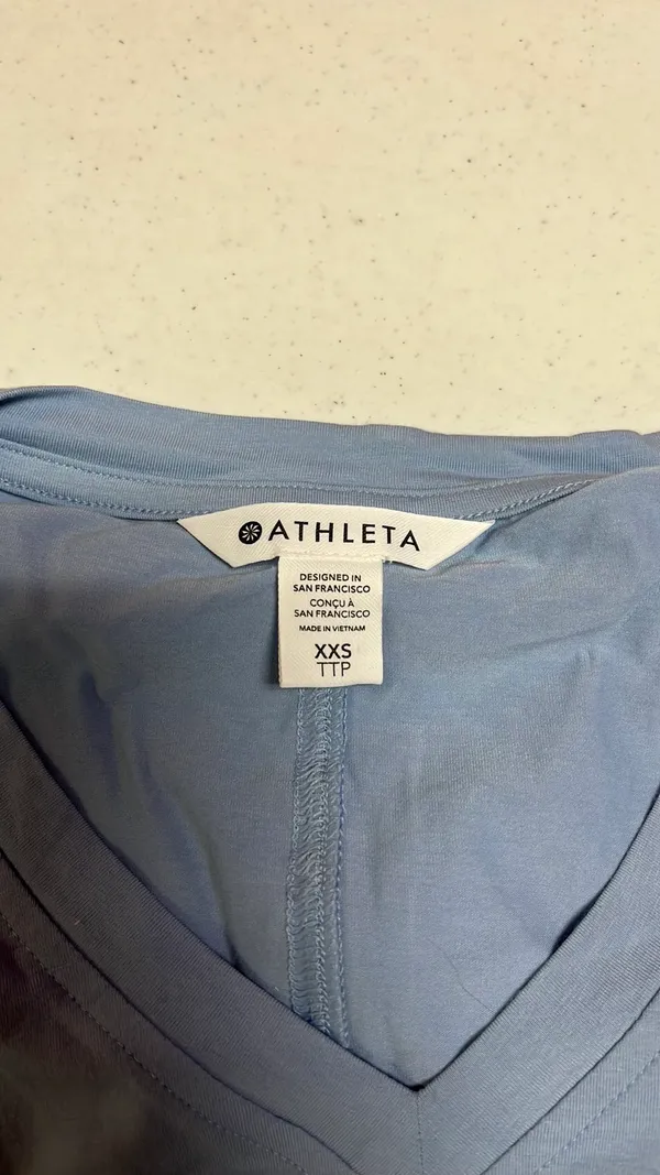 Athleta Women’s Top Long Sleeve - Image 2