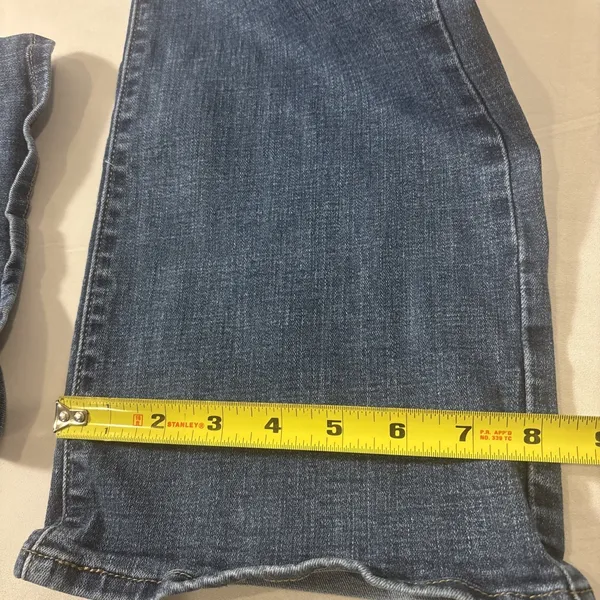 Levi Strauss Classic Bootcut Dark Wash Women's Jeans Size 14‎ - Image 5