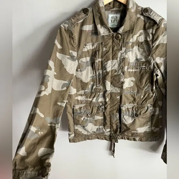 Old Navy Camo Utility Jacket Women’s M Military Cargo Lightweight Cotton - Image 3