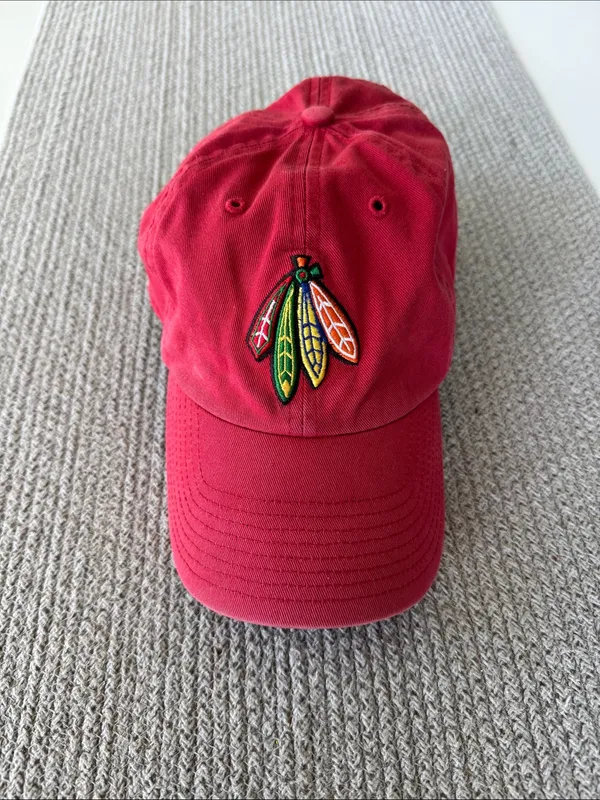 Vintage Red Blackhawks Hockey Baseball Cap Hat - Image 2