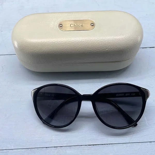 Chloe Sunglasses‎ Womens Black Frames Dark Lenses Comes Tortoise Style W COA - Image 2