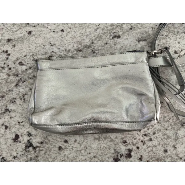 Lucky brand silver leather crossbody bag - Image 3