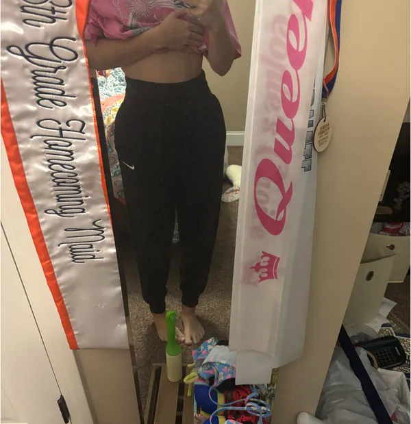 Nike Sweatpants - Image 2