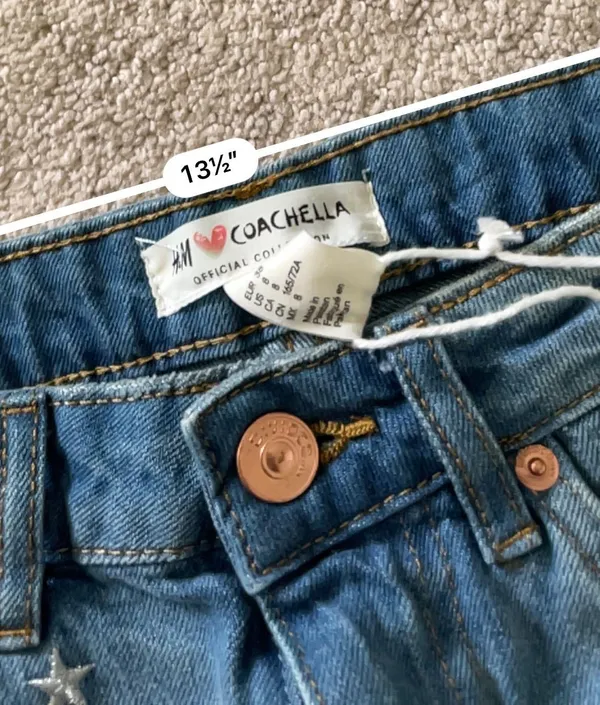 H&M X Coachella Star Print Jean Shorts - Image 6