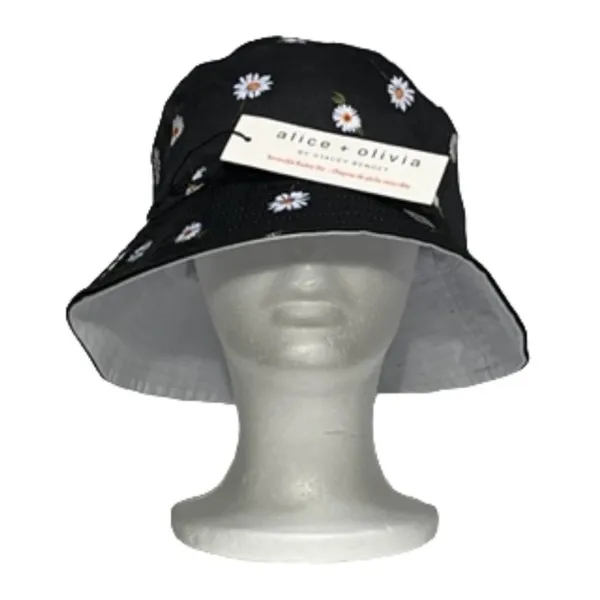 Alice+ Olivia NWT Reversible Bucket Hat Daisys & White 90s, Y2K - Image 7