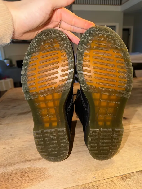 Doc martens books  - Image 6