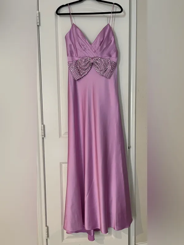 NWT Mac Duggal Lilac Satin Beaded Bow Gown Dress Size 8 Style 68144⁠ - Image 4