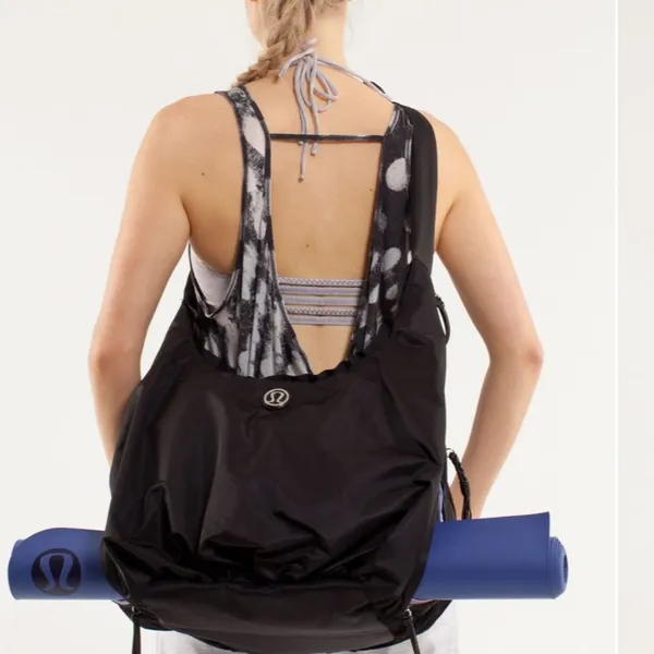 Lululemon Sackasana Black Nylon Shoulder Bag - Image 3