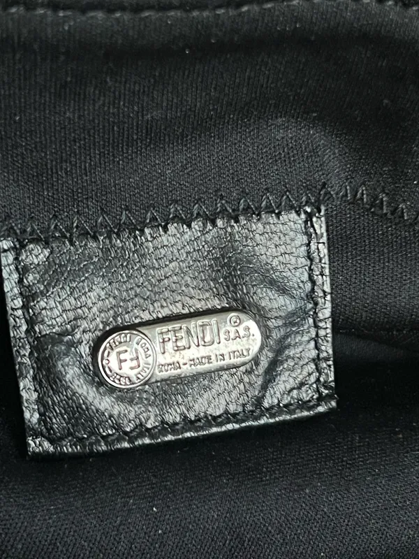 Fendi Vintage mamma baguette neoprene black shoulder bag - Image 12