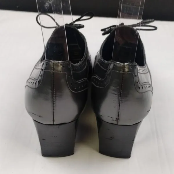 Stuart Weitzman Women's Silver Heels/Oxfords Sz7.5M SKU3914 - Image 2