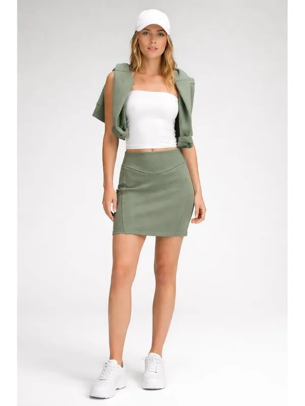 Lululemon Scuba High Rise Mini Skirt Green S NWT Sweatpant Style - Image 5