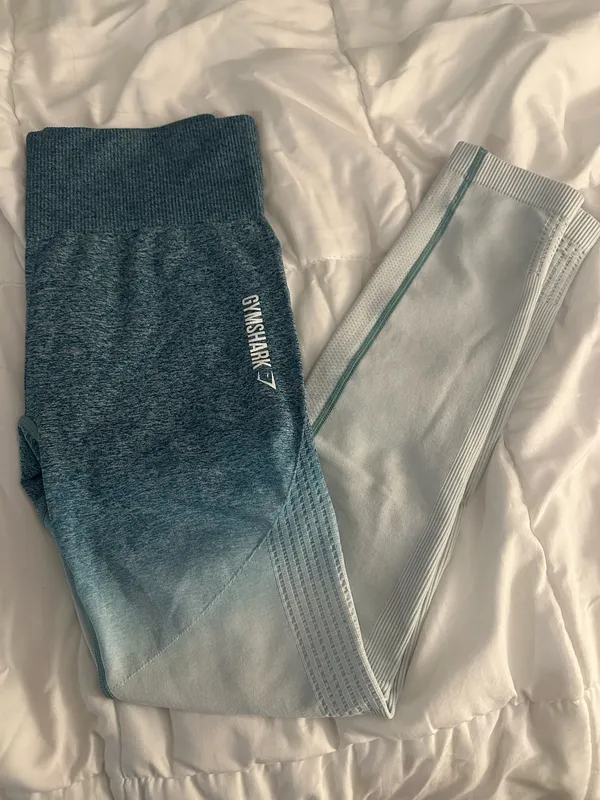 Gymshark Ombré Seamless Set - Image 3