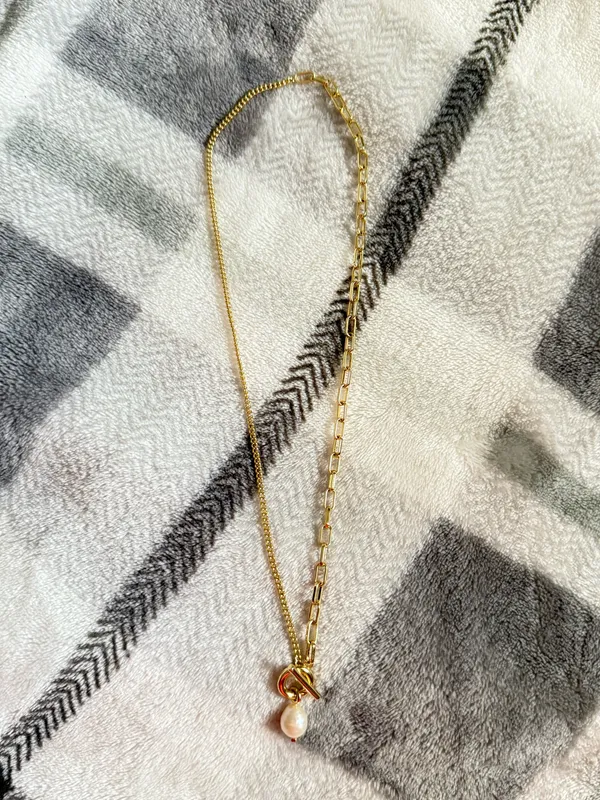 Kendra Scott Pearl Necklace - Image 3