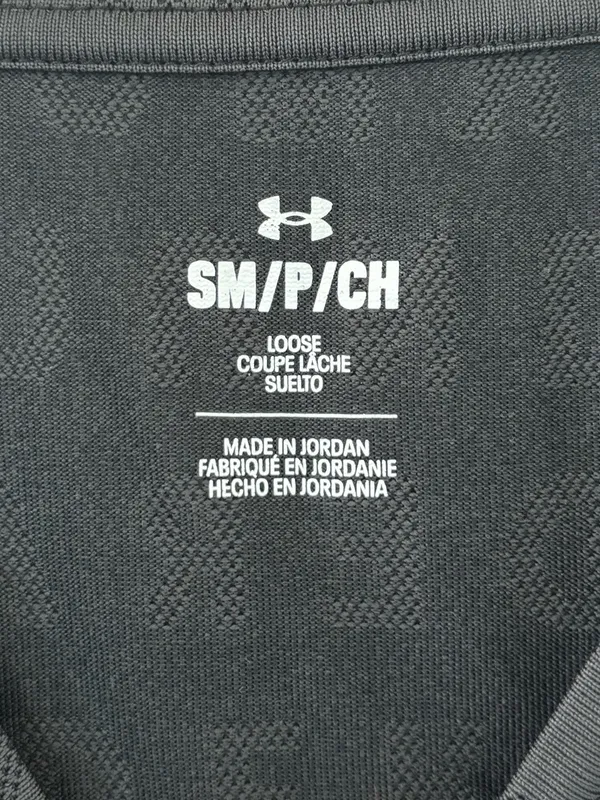 Under Armour Black Athletic T-shirt - Image 4