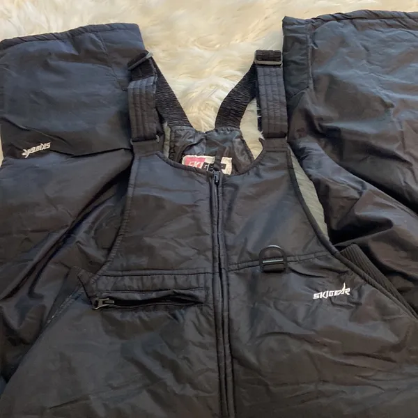 SkiGear Women Small size excellent condition inseam 27” color black - Image 9